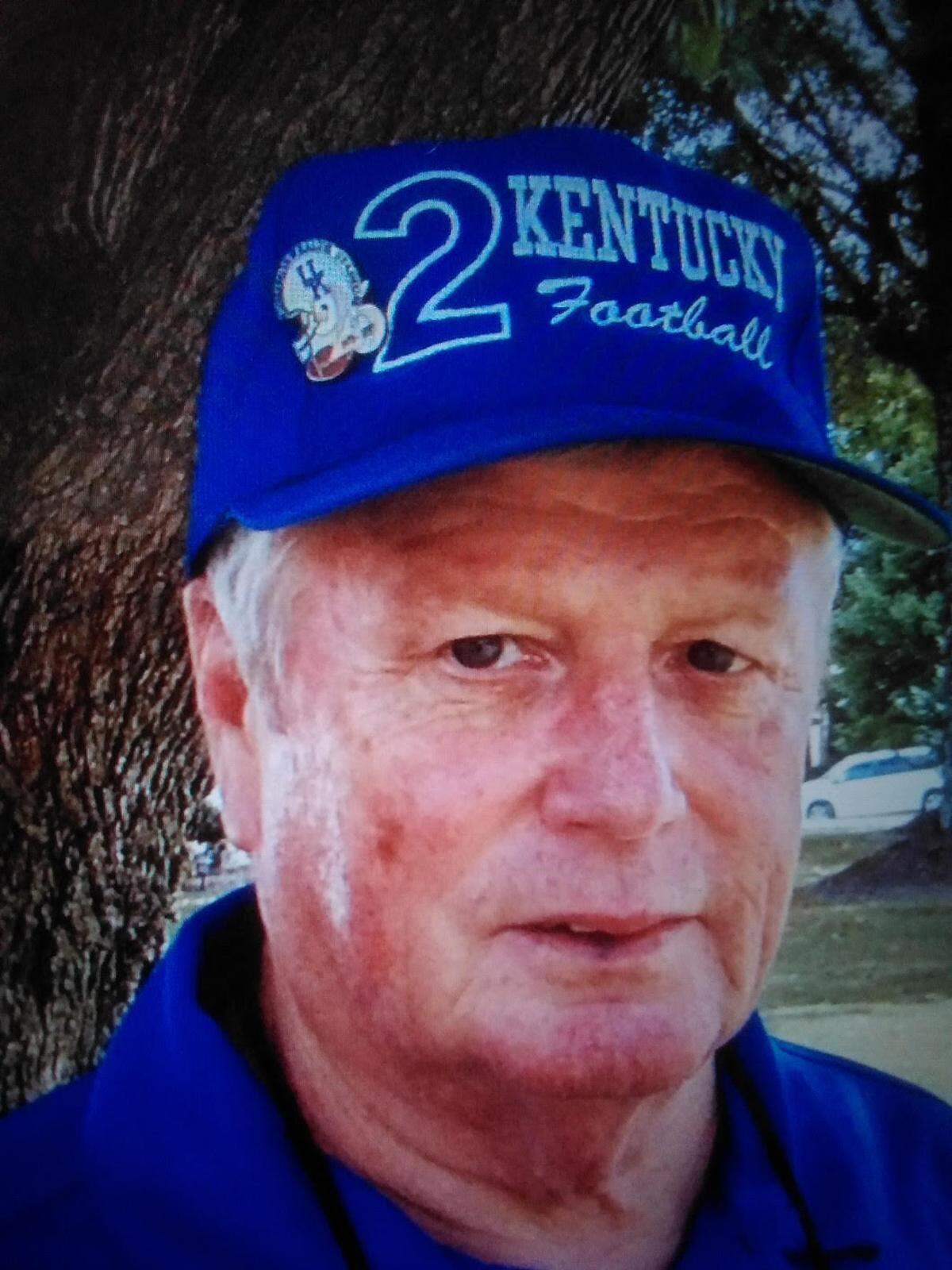 Leslie Hurst says his favorite player throughout all his years watching UK football was Tim Couch. He proudly wears a hat displaying Couch’s jersey number.
