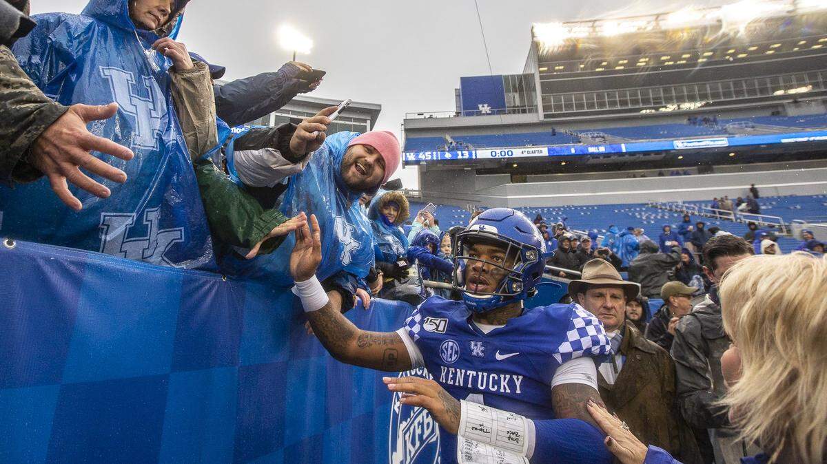 Chart: Kentucky vs. Louisville football rivalry history