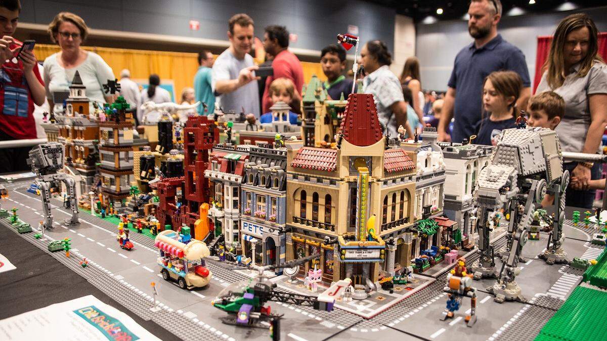 BrickUniverse, a fan-operated Lego convention, will be in Lexington this weekend.