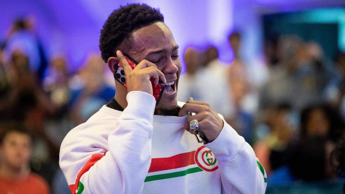 View a list of every Kentucky Wildcat selected in NFL Draft history