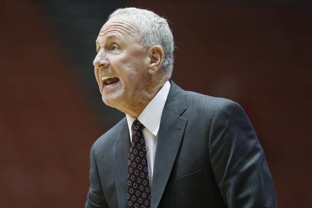 Bellarmine Coach Scott Davenport built the Knights into an NCAA Division II power in men’s basketball and now faces a new challenge as the private university in Louisville transitions into Division I athletics.