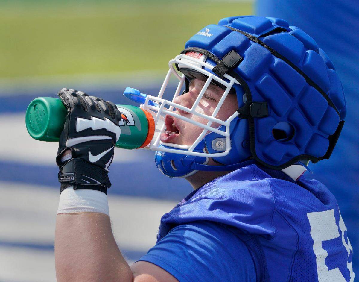 Lucas Padgett wound up at Kentucky after his senior season of high school football in New Mexico was canceled last fall because of COVID-19.