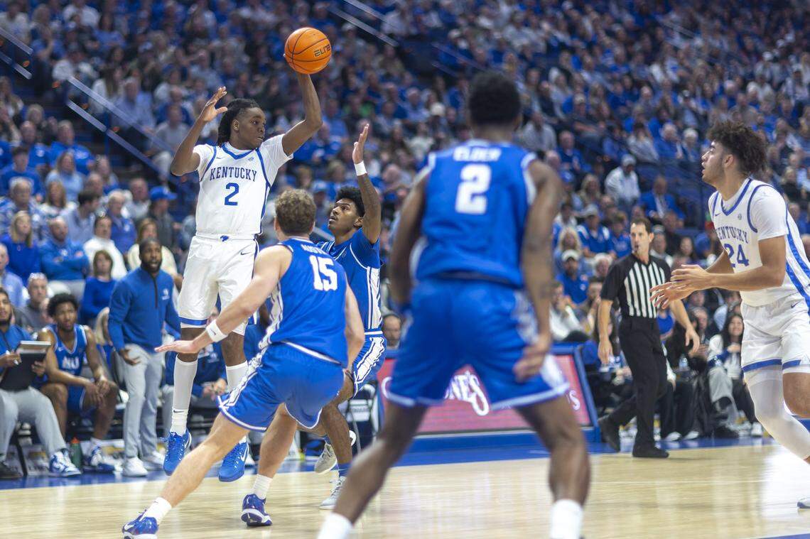 Kentucky guard Jasper Johnson (2) passes the ball during Friday’s win against Eastern Illinois at Rupp Arena.