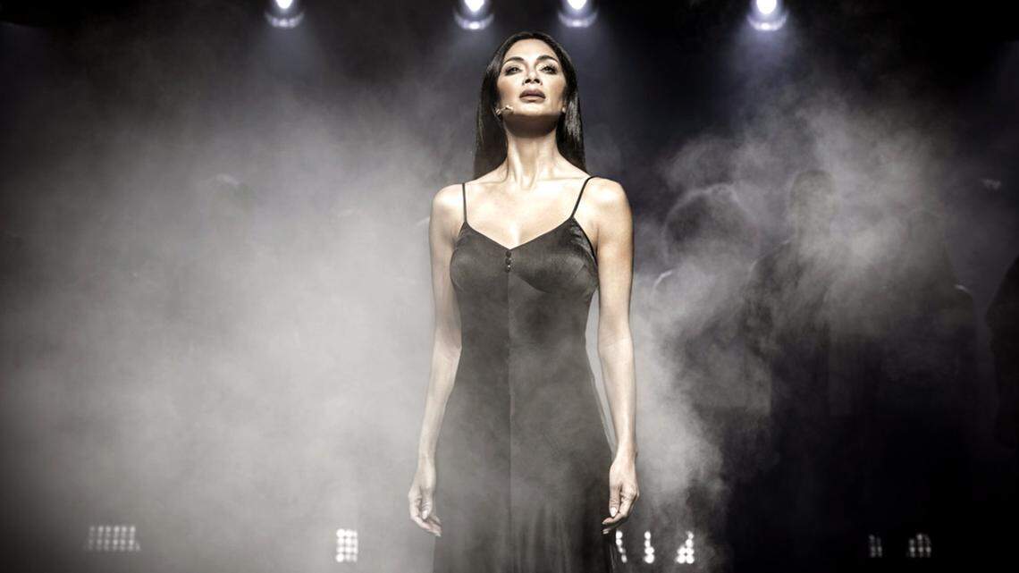 Louisville native, Broadway star wins first Tony Award for debut musical performance