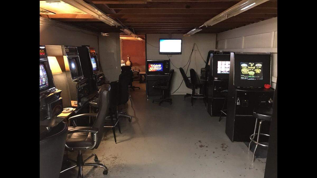 Nicholasville police and federal agents say they found 22 illegal gambling machines after executing search warrants on two local businesses on Monday.