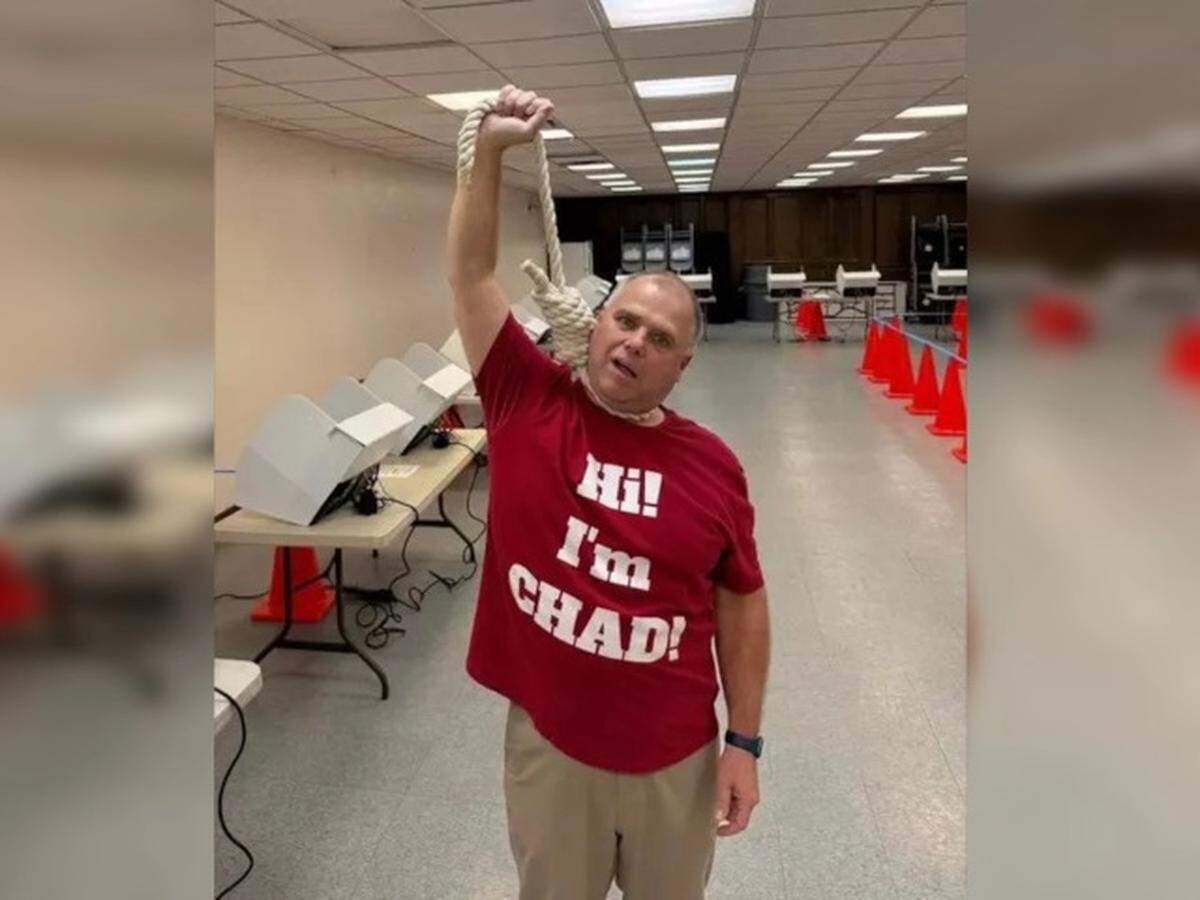 Laurel County Clerk Tony Brown issued an apology Thursday for dressing up as a “hanging Chad” on the first day of no-excuse in-person voting in Kentucky, which also intersected with Halloween.
