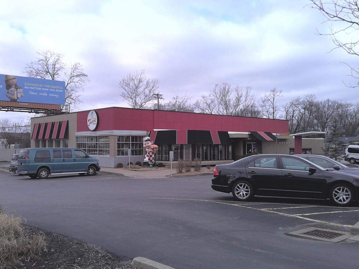 The Frisch’s Big Boy Restaurant at 19276 Harrodsburg Rd. closed in December 2024 after decades in business.
