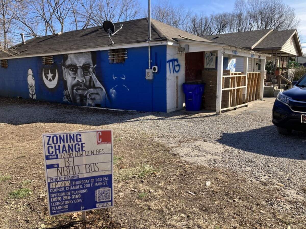 Black Soil, a nonprofit, has proposed to use this former corner market as a new grocery store on Florence Avenue off of Georgetown Street.