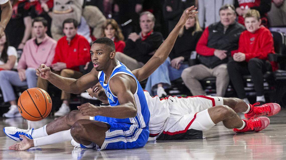 Kentucky basketball falls behind and can’t recover in road SEC opener at Georgia