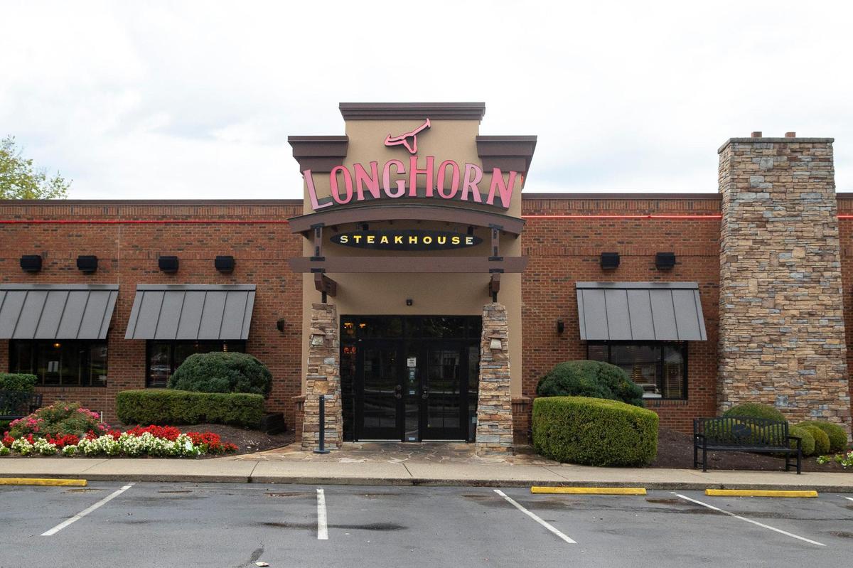 Longhorn Steakhouse at 2217 Harrodsburg Rd.
