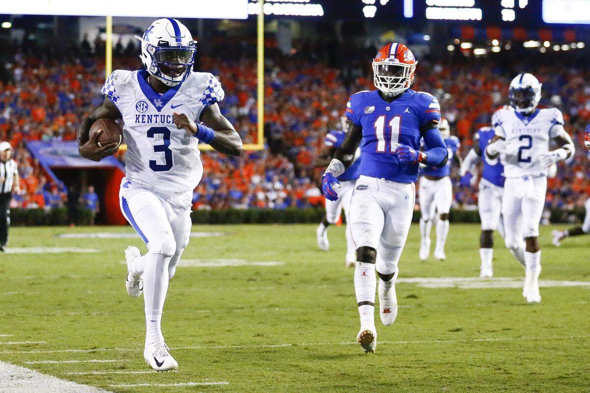 Kentucky quarterback Terry Wilson ran for a 24-yard touchdown in the Cats’ win at No. 25 Florida on Saturday. The sophomore was responsible in some part for eight explosive plays for the UK offense that day, including three that ended in touchdowns.
