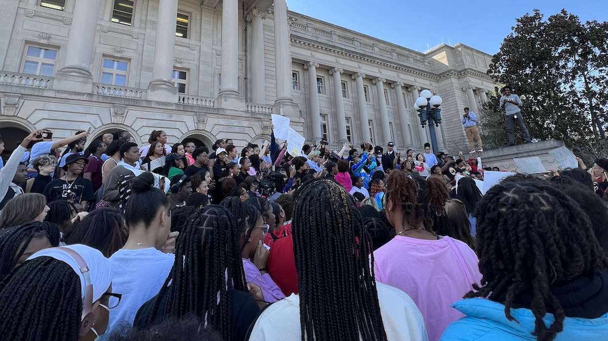 Students from around Kentucky showed up in Frankfort for the 2023 General Assembly to rally in favor of the CROWN Act, which prevents discrimination against natural hairstyles.