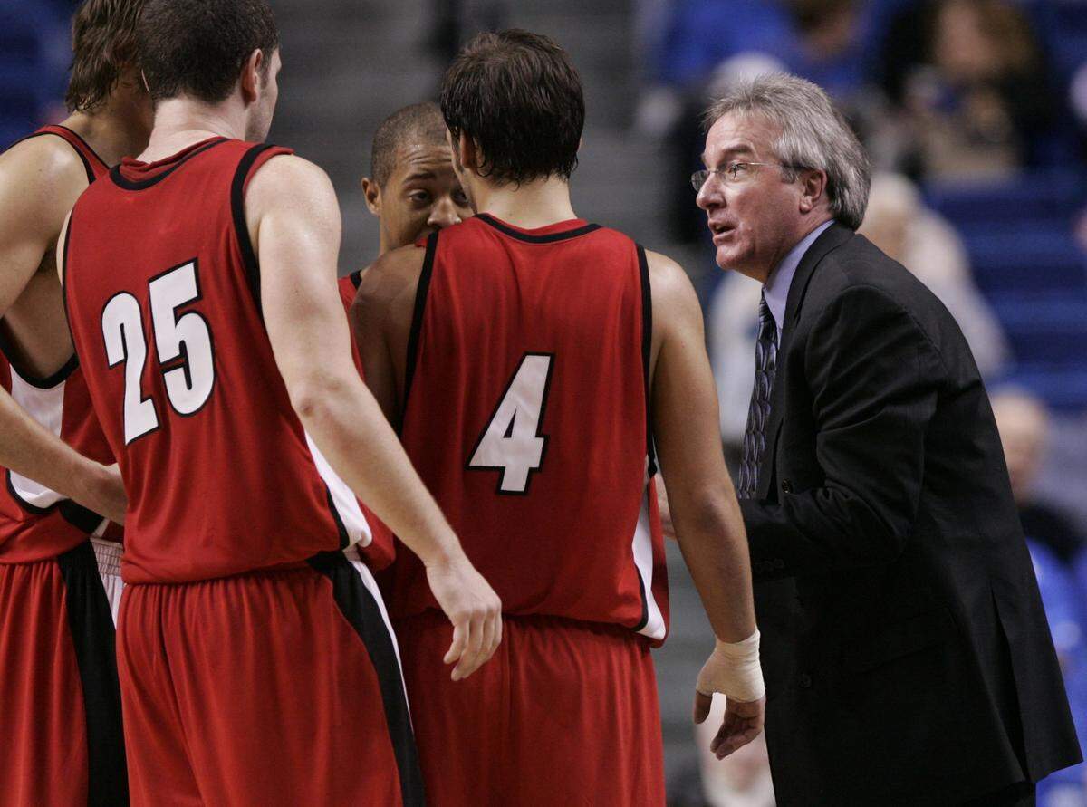 Rick Scruggs, the Gardner-Webb coach, talked to his team late in the second half in what became a stunning 84-68 win over Kentucky in Rupp Arena in 2007-08.