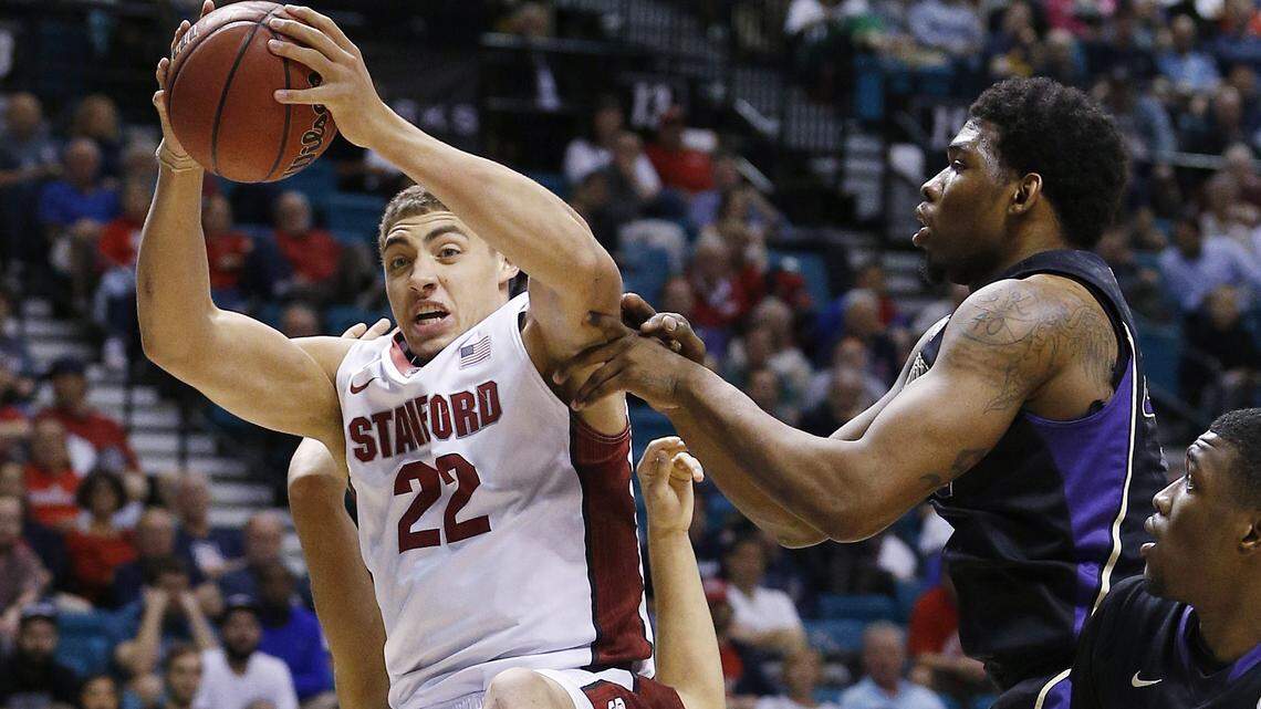 Reid Travis averaged 19.5 points and 8.7 rebounds per game at Stanford last season.