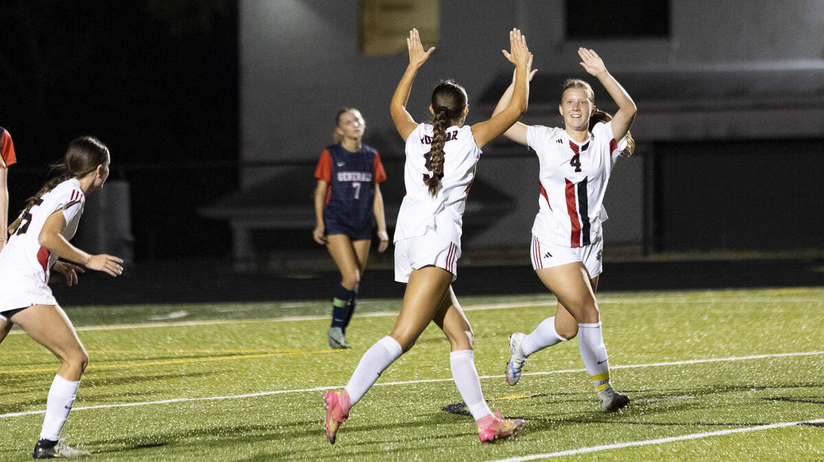 Paul Laurence Dunbar soccer eyes district playoff success | Lexington ...