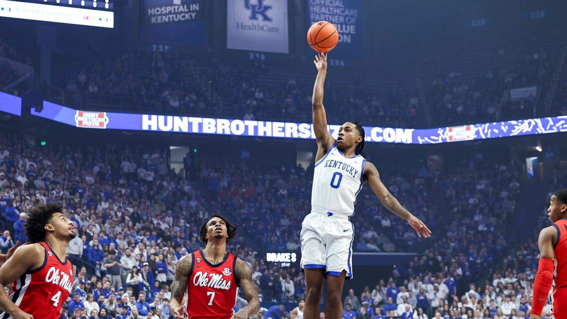 SEC college basketball final: Kentucky 75, Ole Miss 63