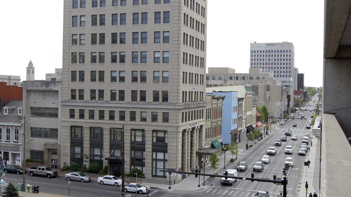 The Kentucky Economic Development Finance Authority board approved $1.1 million toward the conversion of the historic First National Building on West Main Street in Lexington into a 21c Museum Hotel. Approval was given to a $500,000 tax-increment financing plan and tax incentives of $600,000.