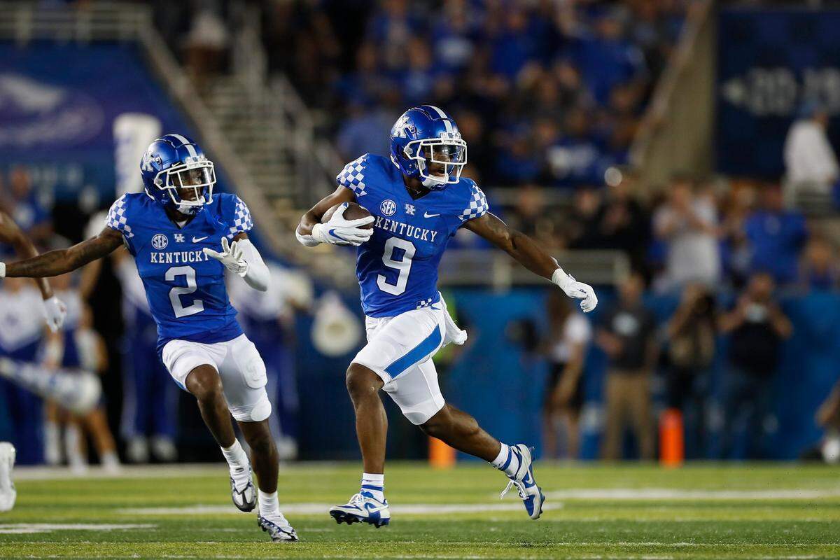 Kentucky wide receiver Tayvion Robinson (9) caught six passes for a career-high 136 yards in UK’s 37-13, season-opening victory over Miami (Ohio).