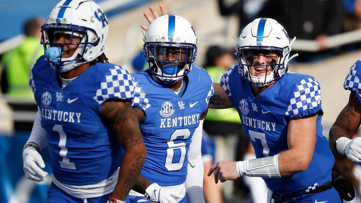 The John Clay Podcast: Kentucky-Louisville football preview