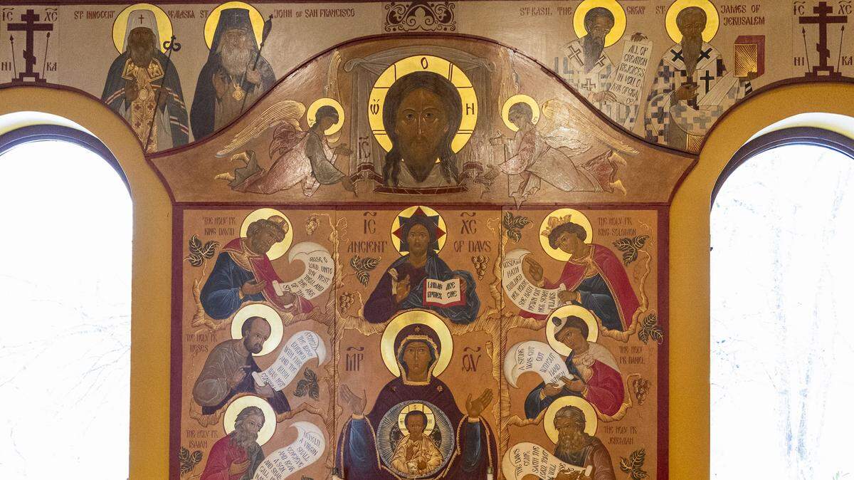 The four walls inside St. Andrew Orthodox Church are covered with floor-to-ceiling icons with gold-lead details painted by Ksenia Pokrovsky, a renowned modern iconographer who learned her craft in secret in the Soviet Union before immigrating to the United States. Pokrovsky is regarded by many as one of the most important painters of modern iconography.