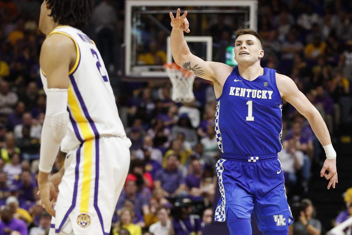 Kentucky forward Nate Sestina (1) celebrated after making a three-point field goal in UK’s 79-76 win at LSU on Tuesday. The graduate transfer from Bucknell went 3-of-4 on treys and had 11 points and eight rebounds for the Wildcats.