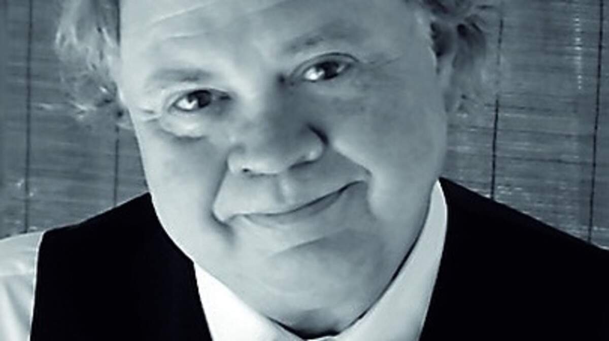 Estill Curtis Pennington of Paris is an art historian and author of Kentucky: The Master Painters From the Frontier Era to the Great Depression. 