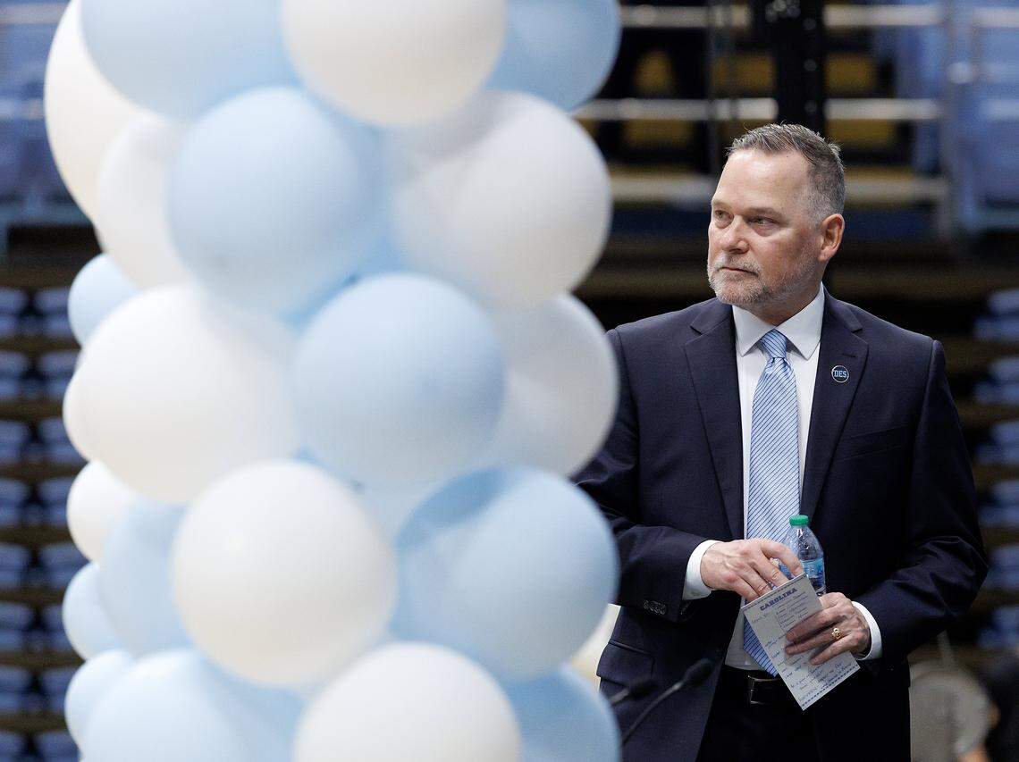 Former Denver Nuggets head man Michael Malone is a high-risk choice as the new coach of the North Carolina Tar Heels.