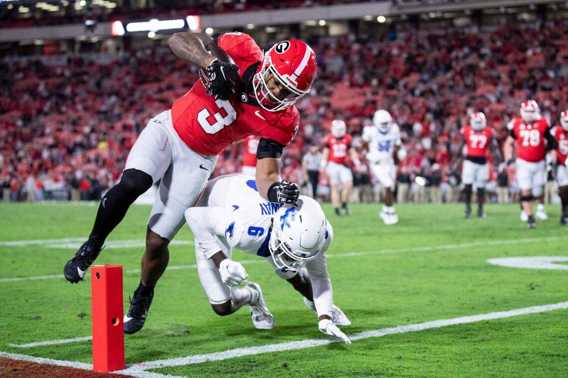 Kentucky has lost 15 straight games to Georgia. The Wildcats are 4-32-2 all-time in Athens.