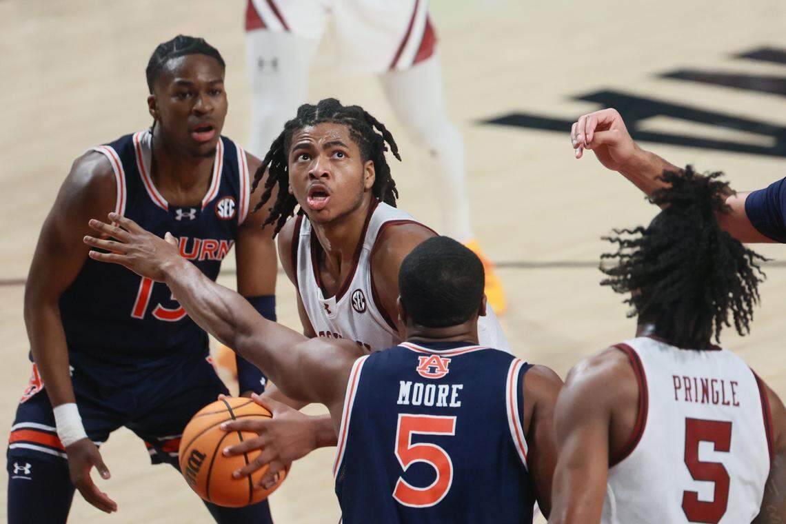 South Carolina forward Collin Murray-Boyles is averaging 15.5 points and 8.8 rebounds per game this season.