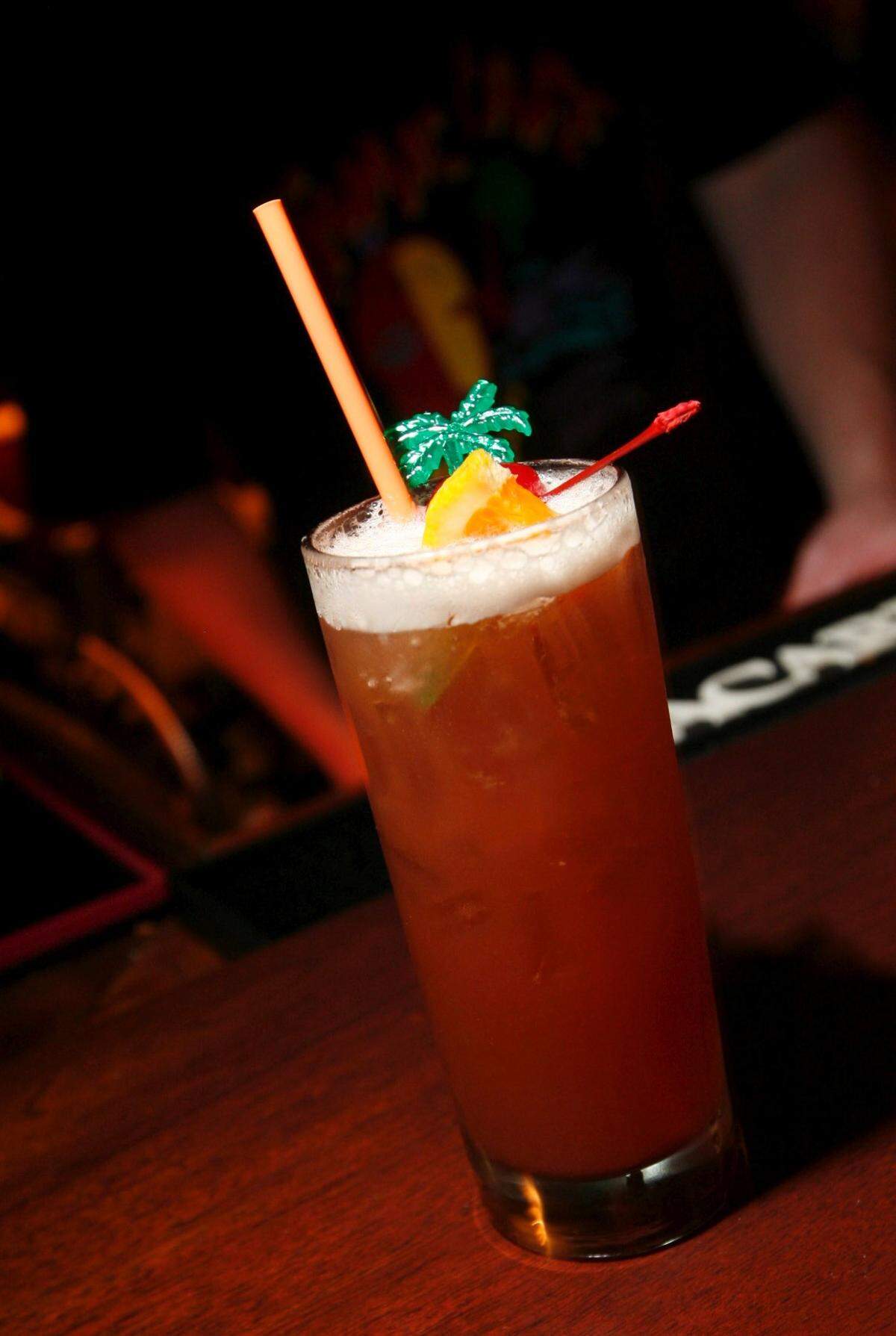 A Rum Runner was one of the signature drinks at the popular Caribbean restaurant Atomic Cafe. The Lexington dining spot closed in 2015.