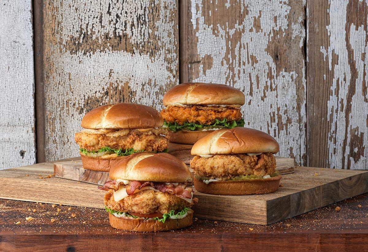 Slim Chickens, a fast-casual “better chicken” chain, is expanding into Kentucky and Tennessee and is opening its first Lexington location on Waller Avenue.