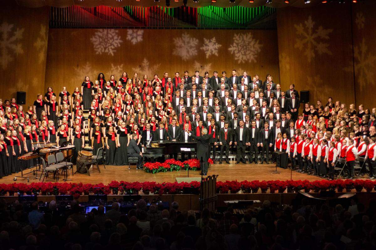 The University of Kentucky Choirs’ “Collage: A Holiday Spectacular” gathers 300-400 performers on the Singletary Center for the Arts stage.