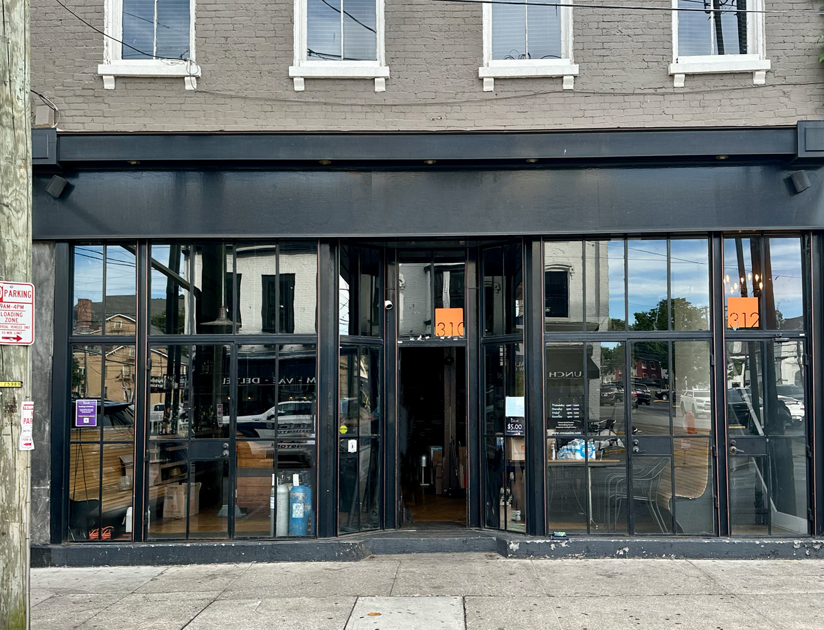 A new world cuisine, cocktails and wine bar will open on West Short Street in fall 2024.