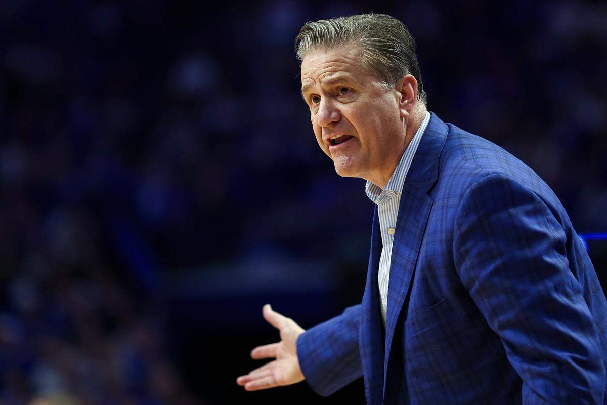 Kentucky Wildcats head coach John Calipari calls to his players during the game against the Gonzaga Bulldogs at Rupp Arena in Lexington Saturday, February 10, 2024.