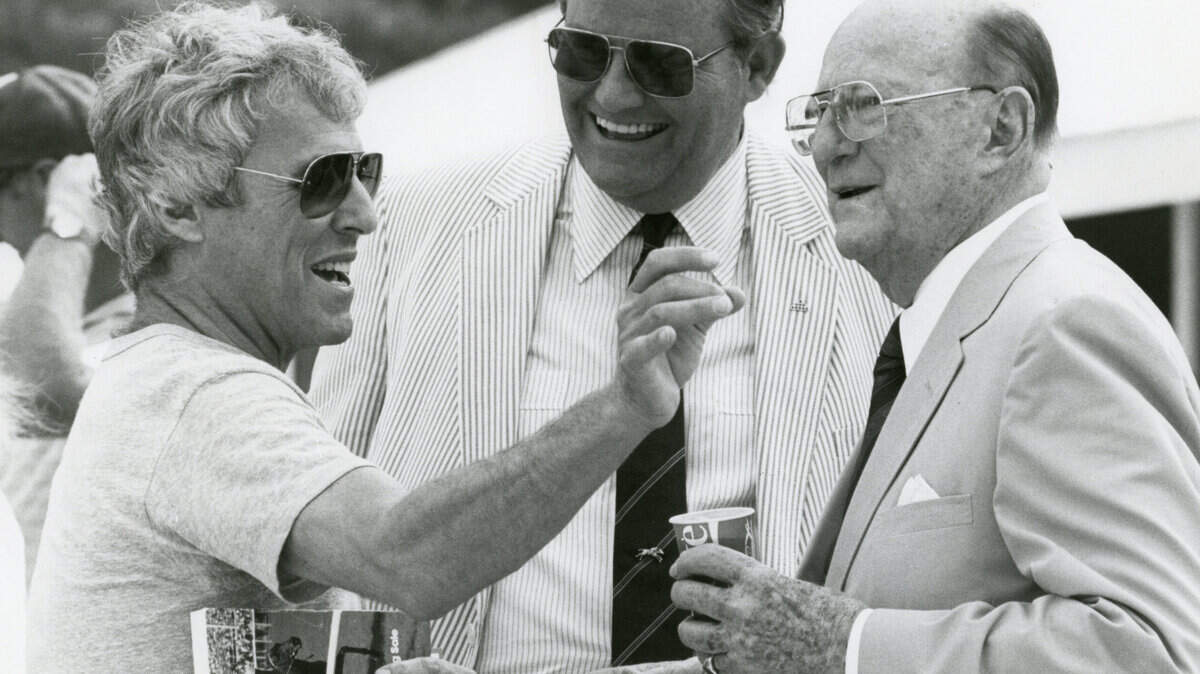  Songwriter Burt  Bacharach, left, joined Brownell Combs, center, and Leslie Combs at the July Selected Yearling Sale in 1984.  Bacharach owned  Heartlight No. One, the champion 3-year-old filly of 1983..      