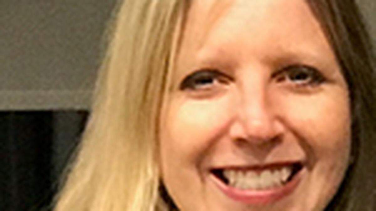 Dr. Stephanie Poynter