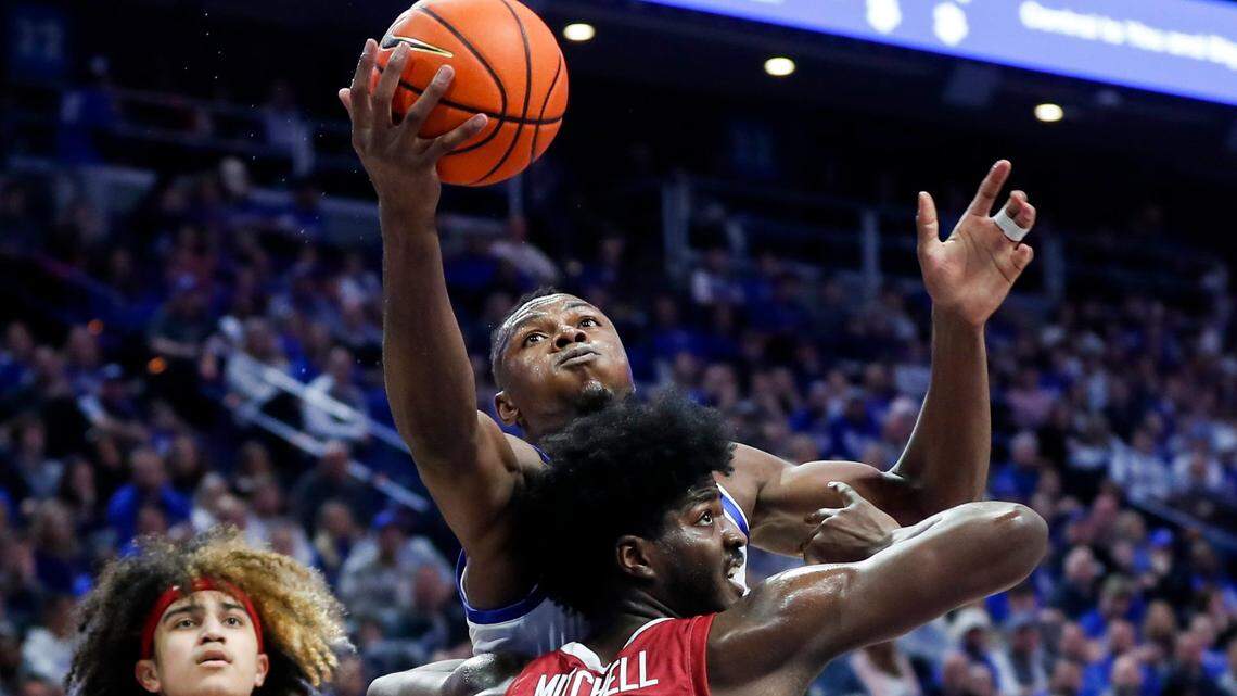 Live updates: Kentucky Wildcats vs. Arkansas Razorbacks college basketball
