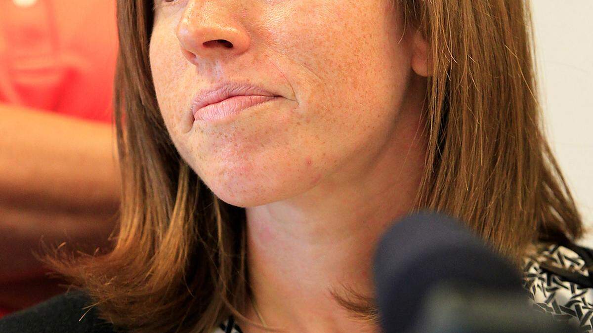 Amy Ellis, widow of Bardstown police officer Jason Ellis, spoke to media Tuesday at the Bardstown Police Station. Officer Jason Ellis was killed Saturday on the Blue Grass Parkway in Nelson County. 