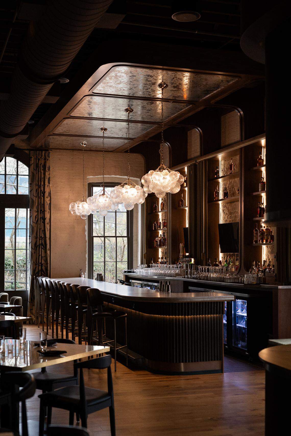 The bar will offer craft cocktails to go with the meals.