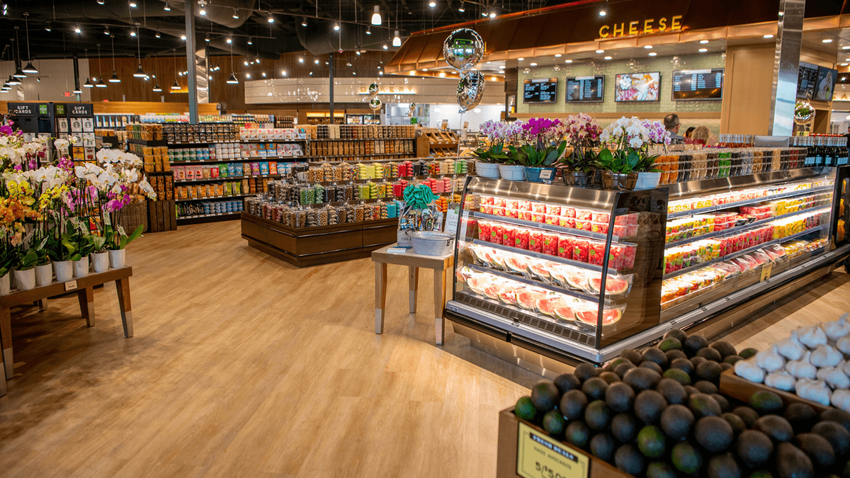 The Fresh Market, which already has one store in Lexington, is coming to Hamburg. The gourmet grocery will be opening in the former Buy Buy Baby spot on Sir Barton Way.