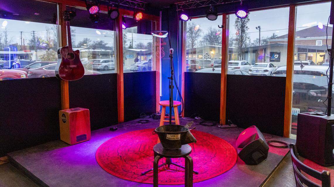 Lexington bar known for open mic reopens after renovation
