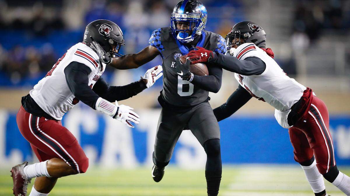 Halftime analysis: The 3 things UK must do to finish off South Carolina