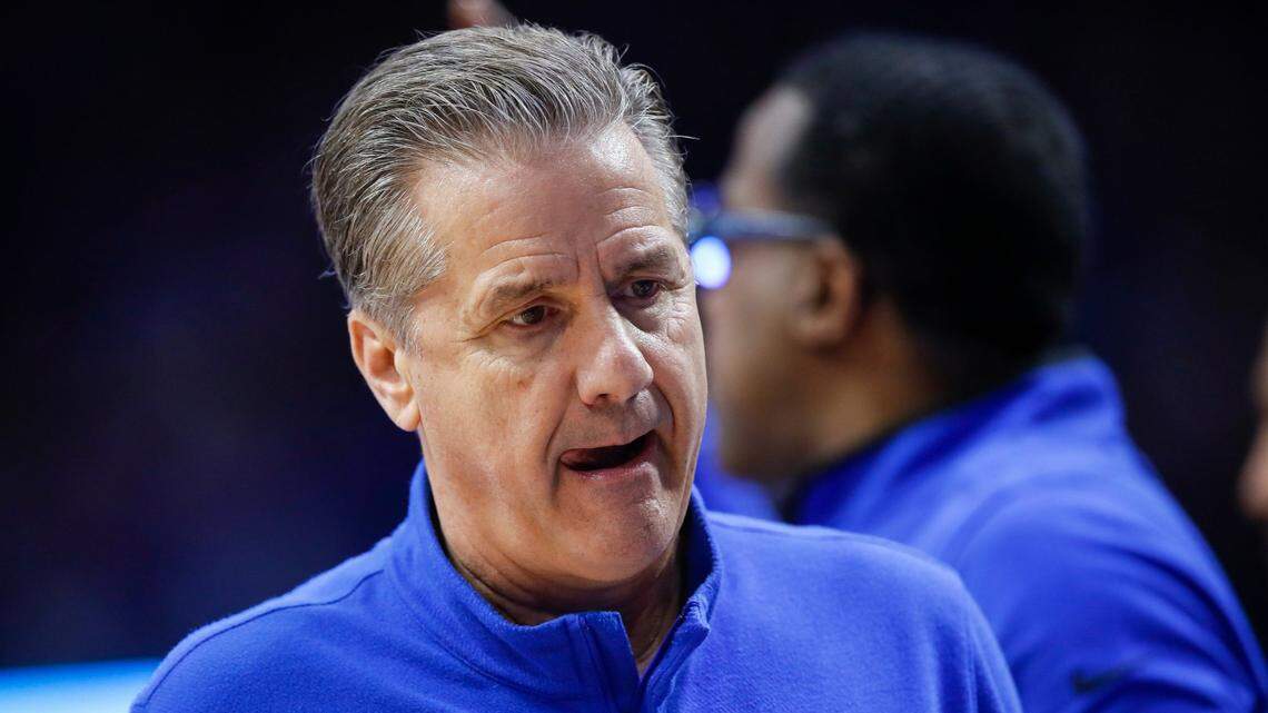 What happened to the ‘Please Go to Texas’ sign guy in Rupp? UK explains the situation.