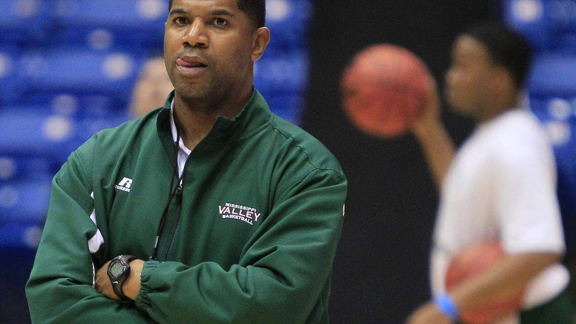 NCAA MSVU Basketball