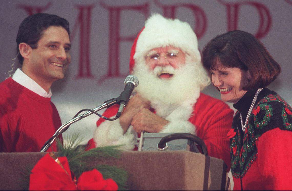 WKYT’s Sam Dick and Barbara Bailey prepare to flip the switch and light the Christmas tree with Santa in Lexington’s Triangle Park in 1998. Dick worked for 34 years at WKYT, 17 as its evening anchor. “When I first walked in the door at WKYT in March of 1979, I was 23 years old,” Dick said when he announced his retirement. “The newsroom still had typewriters, we shot film for news, and there were just four channel options on TV for viewers.” 