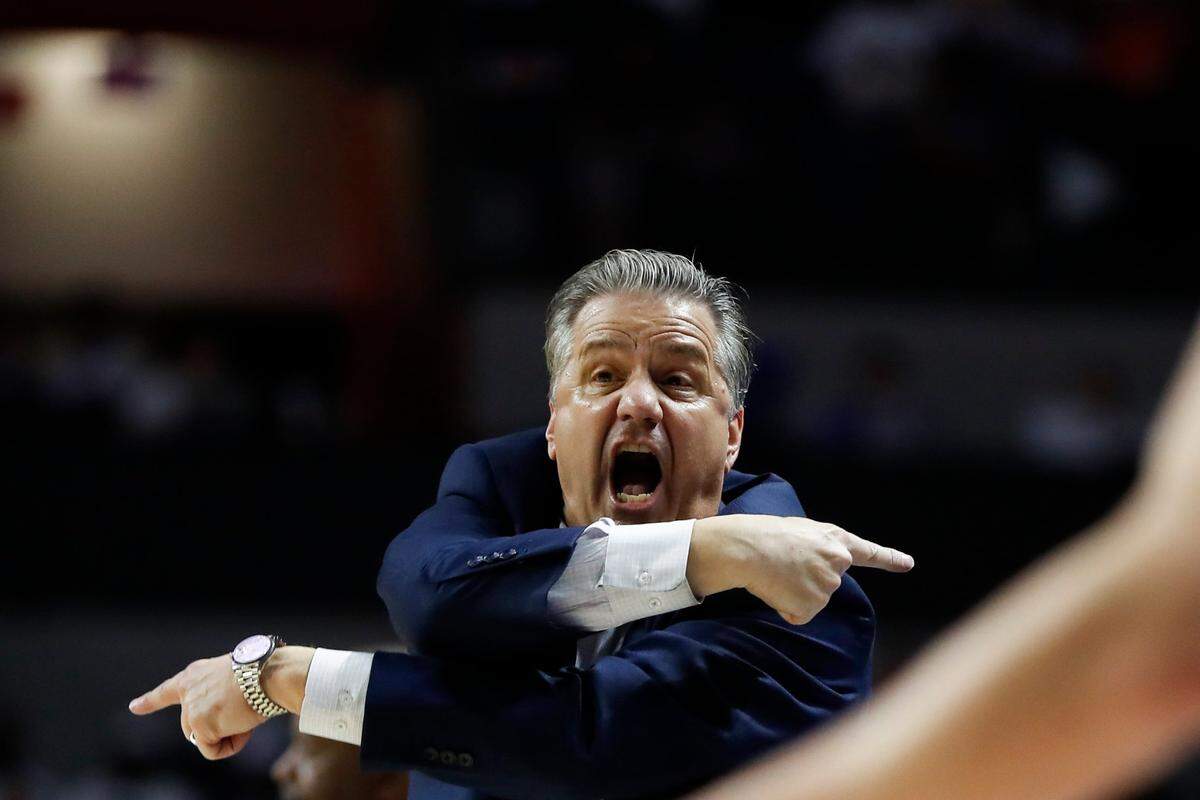John Calipari’s Kentucky Wildcats enter this week’s SEC Tournament as the No. 3 seed after finishing 25-6 overall and 14-4 in league play during the regular season.
