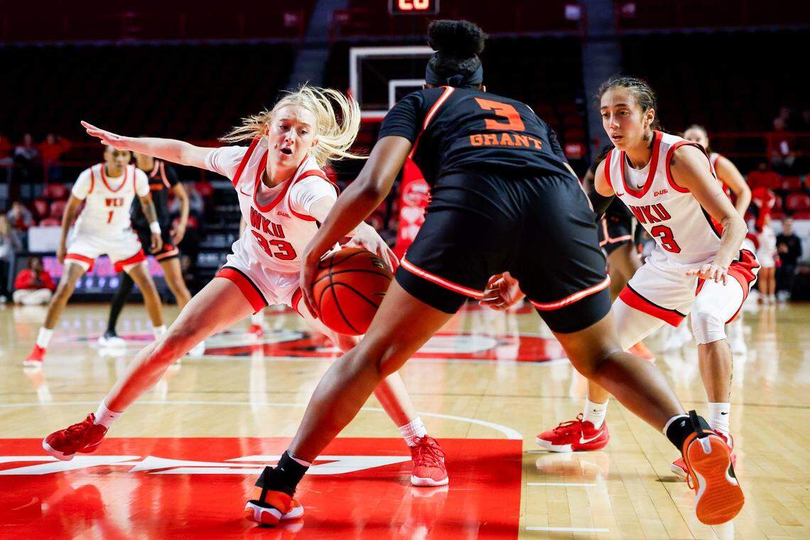 Josie Gilvin (33), a former Sacred Heart High School standout, was named second-team All-Conference USA and to the Conference USA All-Defensive Team for the 2024-25 season.