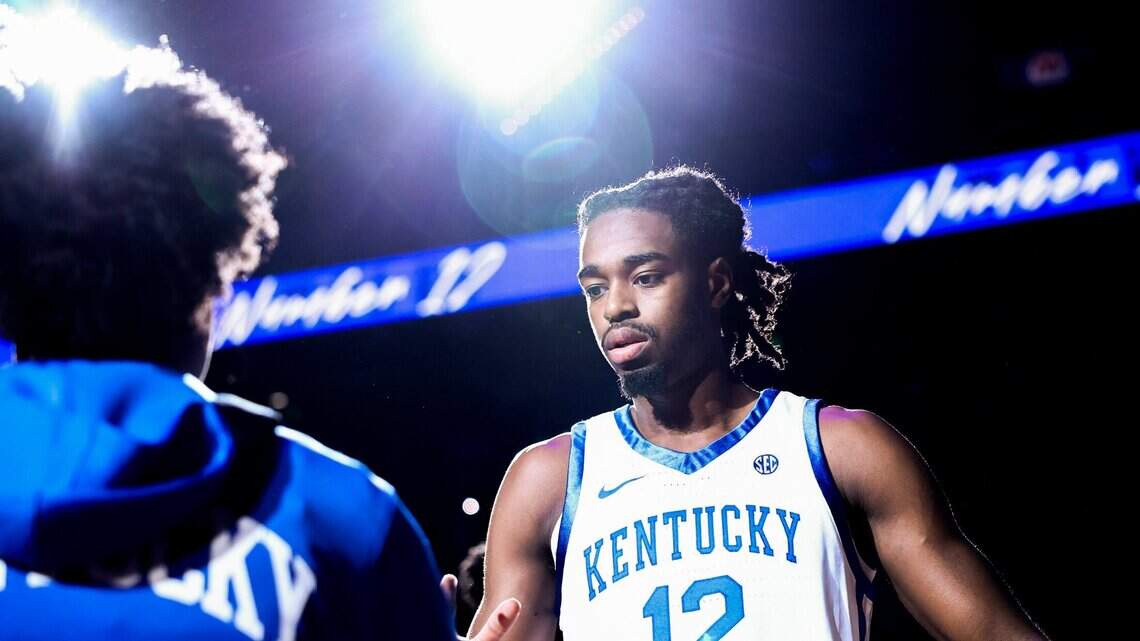 What channel is the UK basketball game vs Illinois State on ...