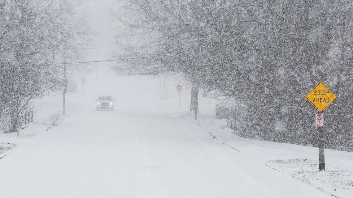 Winter storm barrels into Kentucky, bringing snow, ice and plenty of headaches