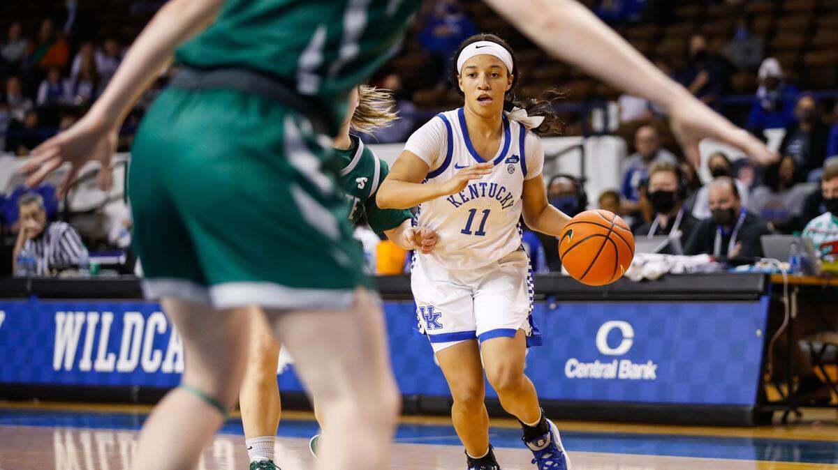 Kentucky freshman guard Jada Walker (11) dribbles the ball against South Carolina Upstate on Dec. 19. Kentucky’s SEC opener on Thursday night at Auburn was postponed due to COVID-19 issues in the Tigers’ program.